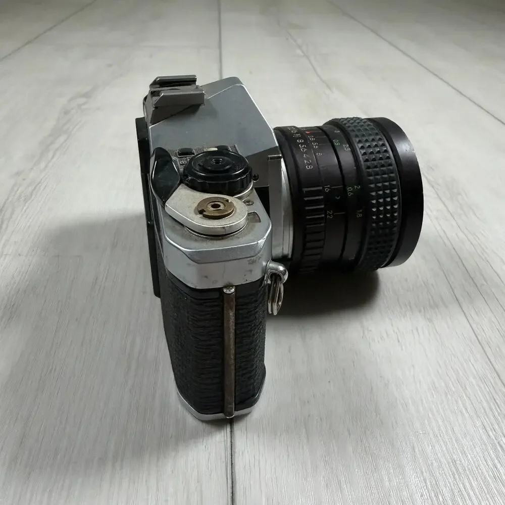VTG Pentax ME Super 35mm SLR Film Camera Coastar 28mm lens Untested Parts Only